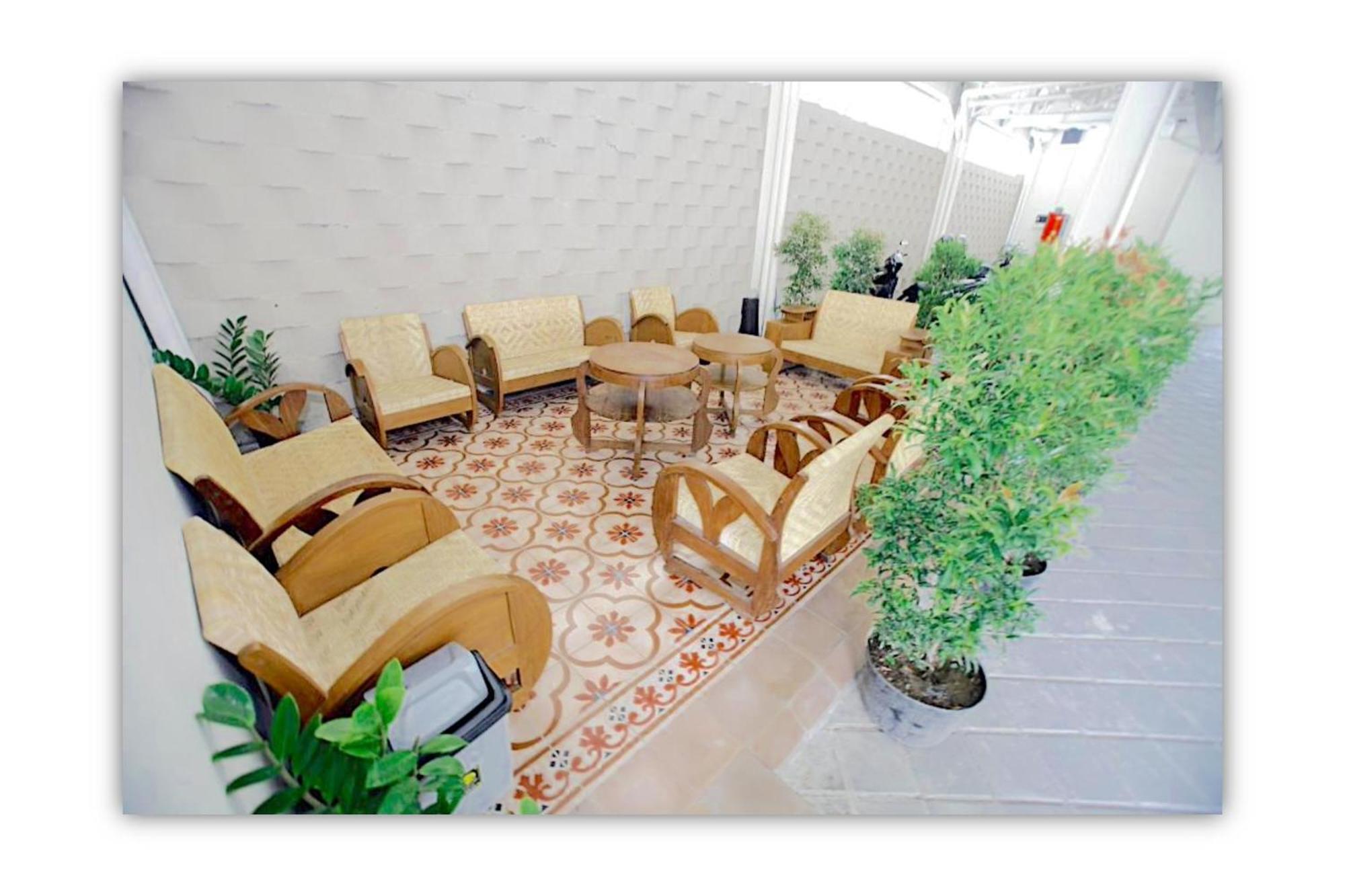 Rumah Kandjani By Makati Kejayan Ngoại thất bức ảnh